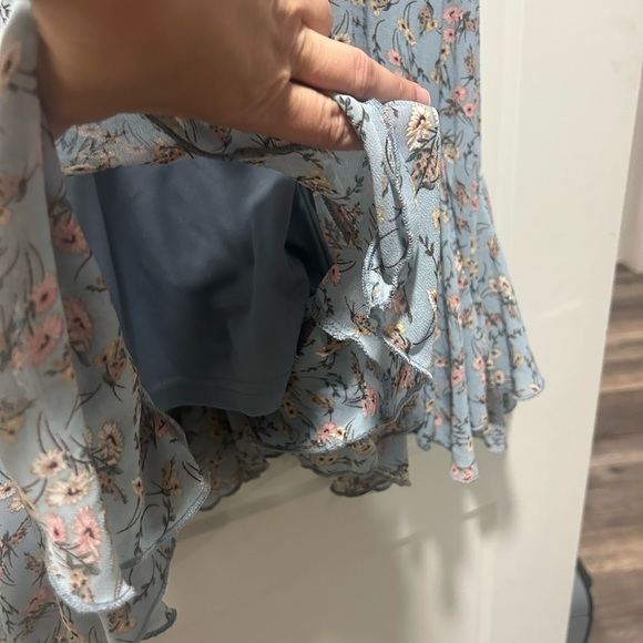 Boutique Dressy Romper - Picture 4 of 7